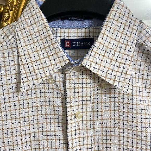 Chaps Classic Fit Wrinkle Free Shirts - Picture 5 of 7